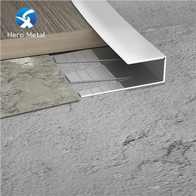 टाइल धातु किनारा