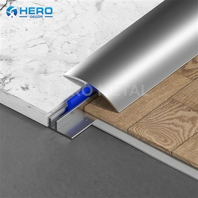 एडजस्टेबल फ़्लोर ट्रांज़िशन ट्रिम